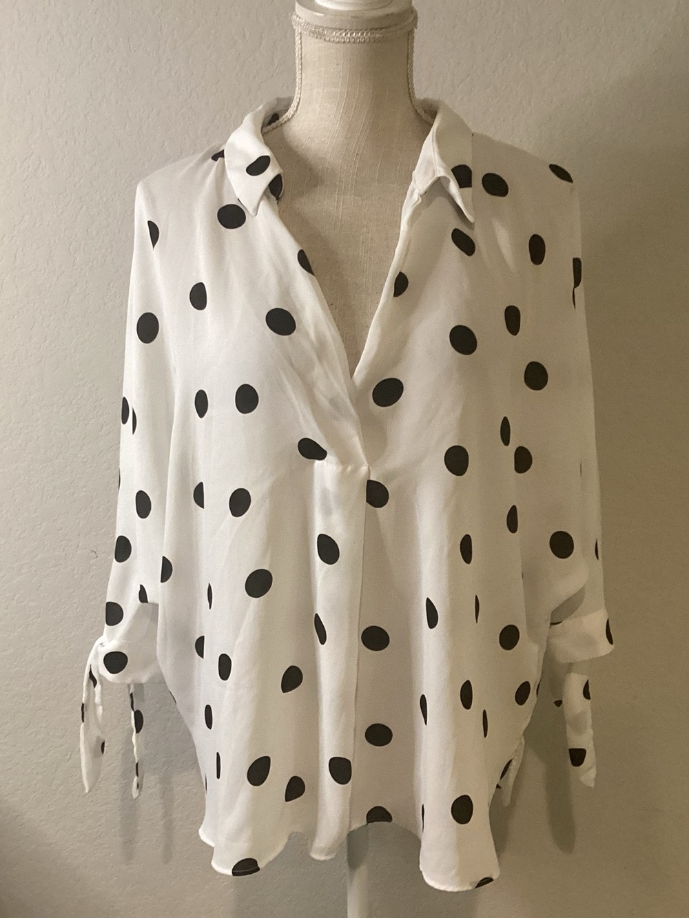 Worthington White Blouse with Black Polka Dots